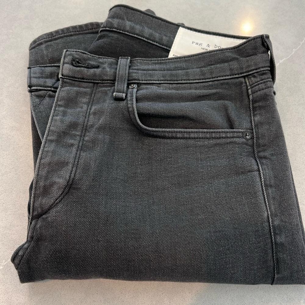Like New.  Rag & Bone Fit 2 Slim dark gray denim in 31 waist.